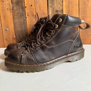 Dr Martens Alderton Leather Boots